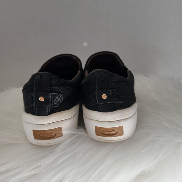Dr Scholl's Women Black Slip-On Sneakers, Size 6.5 - Picture 4 of 7